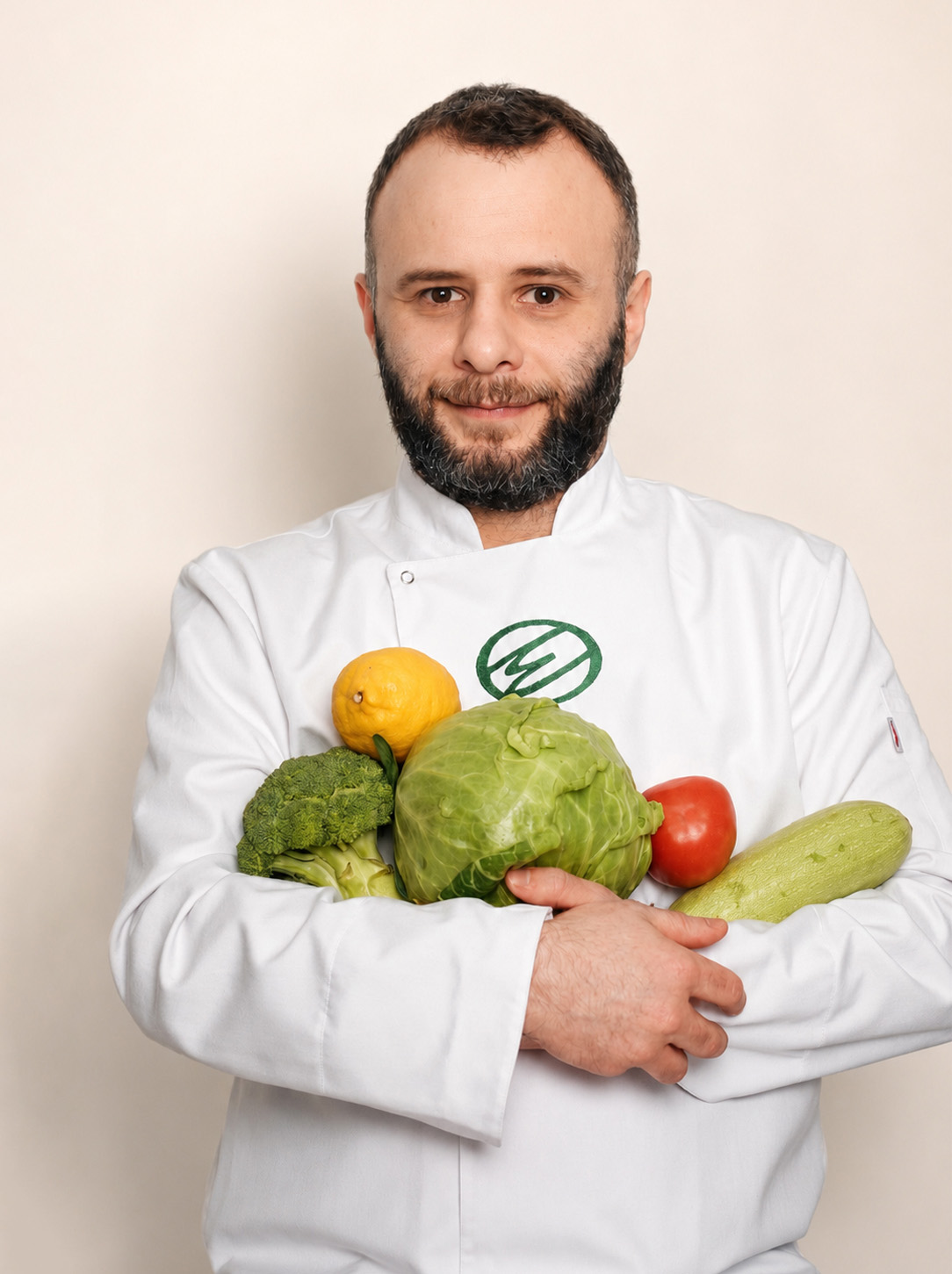 არტურ აროიანი